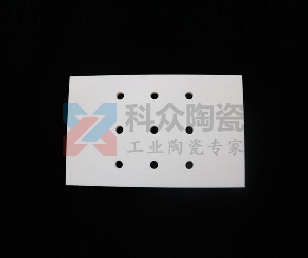 氧化鋯陶瓷板加工時必須達到的要求有哪些呢？（圖）