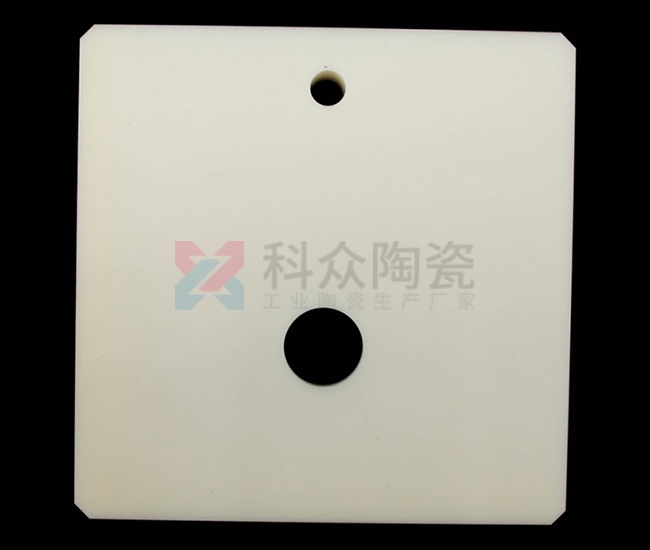 二氧化鋁陶瓷板有什么特性及優勢呢？（圖）